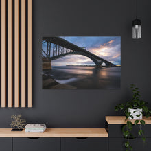 Cargar imagen en el visor de la galería, Arte de pared con diseño de puente de la paz Buffalo NY