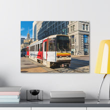 Cargar imagen en el visor de la galería, Arte de la pared de la lona del ferrocarril del metro de Buffalo