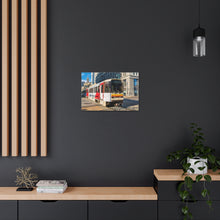 Cargar imagen en el visor de la galería, Arte de la pared de la lona del ferrocarril del metro de Buffalo