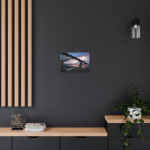 Cargar imagen en el visor de la galería, Arte de pared con diseño de puente de la paz Buffalo NY