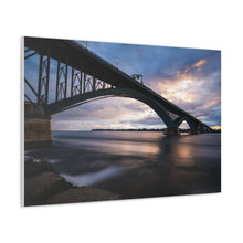 Cargar imagen en el visor de la galería, Arte de pared con diseño de puente de la paz Buffalo NY