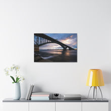 Cargar imagen en el visor de la galería, Arte de pared con diseño de puente de la paz Buffalo NY