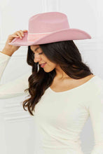 Cargar imagen en el visor de la galería, Sombrero de vaquero rosa