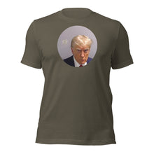 Cargar imagen en el visor de la galería, Camiseta Mugshot de Donald Trump
