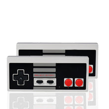 Cargar imagen en el visor de la galería, Mini Retro Game Console with Hundreds of Games- USB Powered_2
